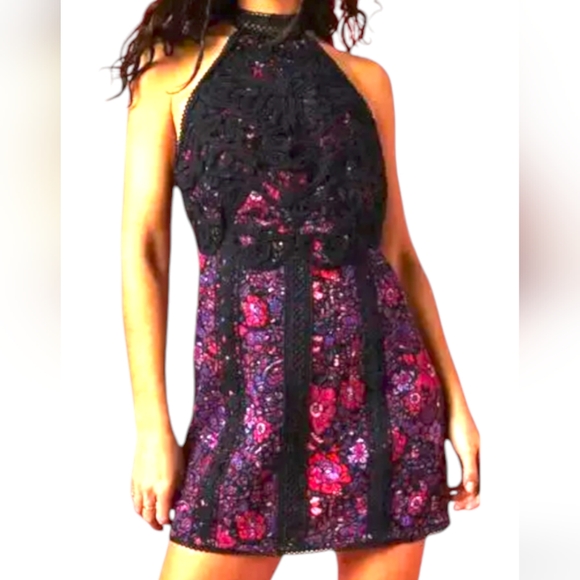 Free People Dresses & Skirts - NWT Free People Miss You Lace Adorn Purple Floral Halter Mini Dress. Siz…